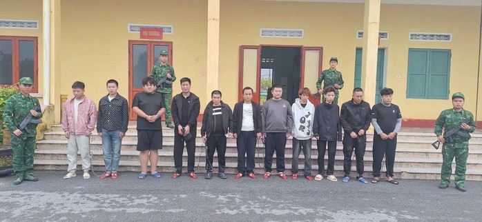 Khởi tố vụ án vượt biên trái phép bằng đường biển tại Quảng Ninh - Ảnh 2.