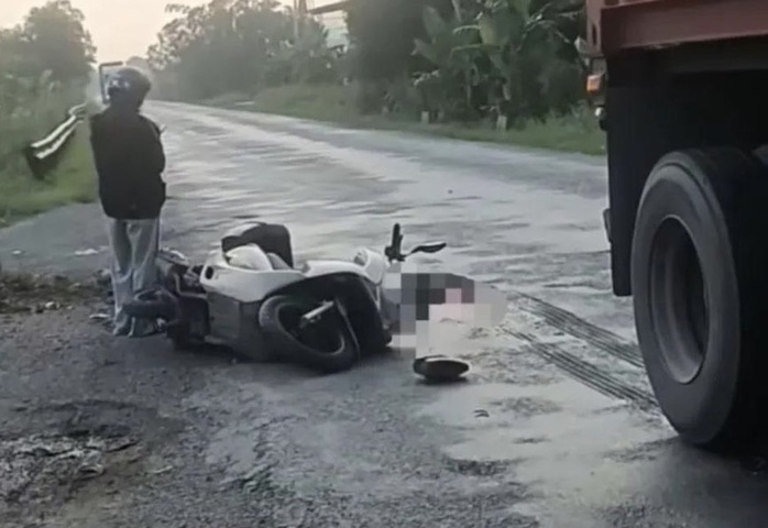 Vụ “Quốc lộ 62 ở Tây Ninh nhiều đoạn tả tơi”: Xảy ra tai nạn chết người - Ảnh 1.