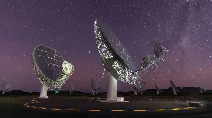 Bắt được tín hiệu radio từ vật thể bị nghi tàu vũ trụ ngoài Trái Đất - Ảnh 2.