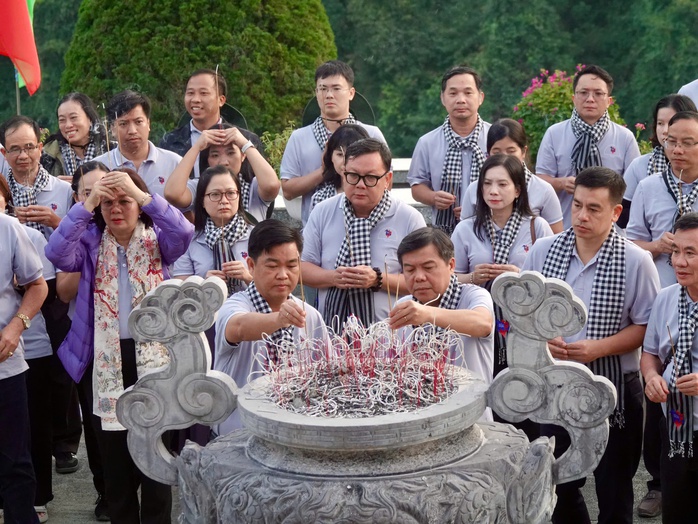 - Ảnh 10. - Ảnh 10.