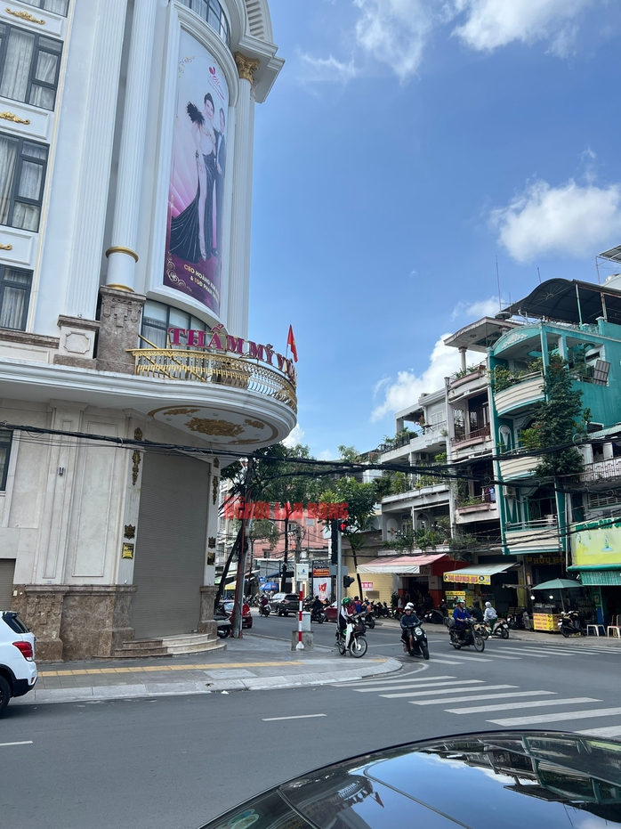 Thẩm mỹ viện Mailisa Cần Thơ đóng cửa Sau kiểm tra của công an - Ảnh 2.