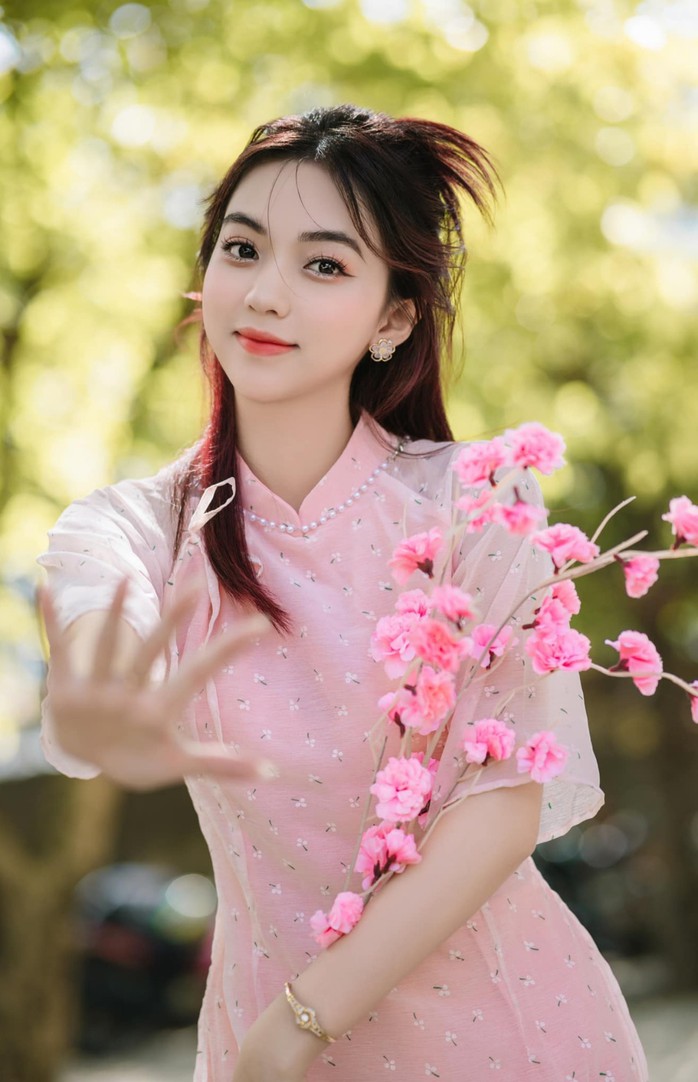 Khát vọng của tân hoa hậu Sinh viên Việt Nam 2025 Hoàng Ngọc Như - Ảnh 3.