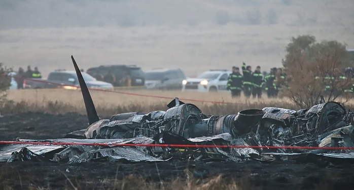 Nhiều chi tiết bất thường từ vụ máy bay quân sự Thổ Nhĩ Kỹ vỡ tan trên không - Ảnh 1.