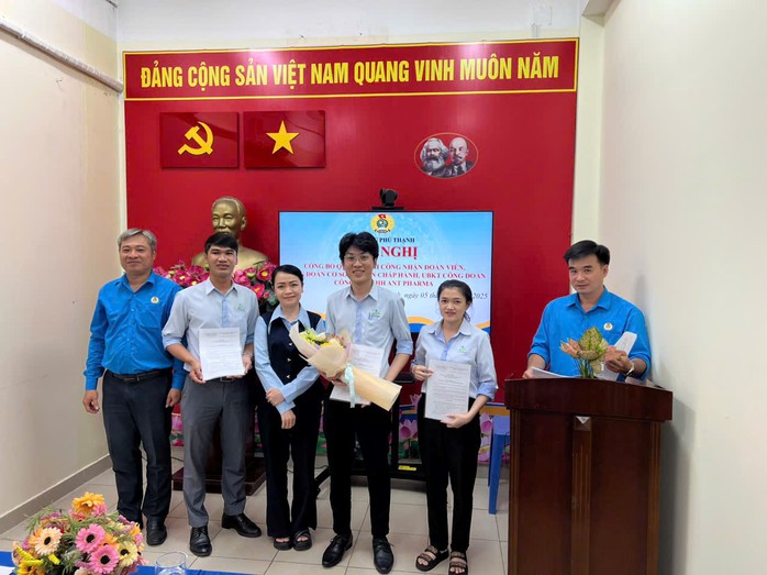 TP HCM: Thêm nhiều Công đoàn cơ sở được thành lập - Ảnh 3.