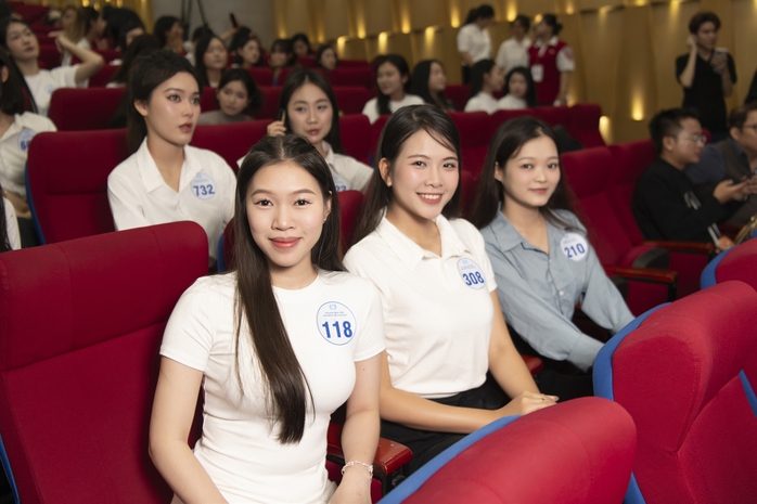 Hoa hậu Quế Anh chọn thí sinh Hoa hậu Sinh viên Hòa bình Việt Nam 2025 - Ảnh 10.