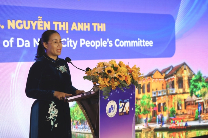 Làm đẹp theo TikTok, KOL: Chuyên gia cảnh báo rủi ro từ trào lưu - Ảnh 1.