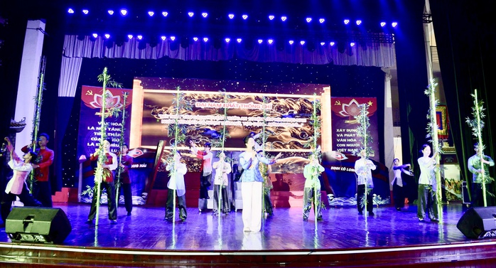 Sở Văn hóa - Thể thao TP HCM tổ chức Hội thi "Thuyết minh viên giỏi" 2025 - Ảnh 2.