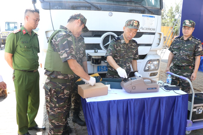 Kiên quyết phòng chống ma túy tại cảng Hải Phòng để ngăn chặn điểm nóng - Ảnh 3. Kiên quyết phòng chống ma túy tại cảng Hải Phòng để ngăn chặn điểm nóng - Ảnh 3.