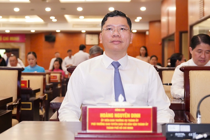 Bầu bổ sung 3 Phó Chủ tịch UBND TPHCM - Ảnh 3.