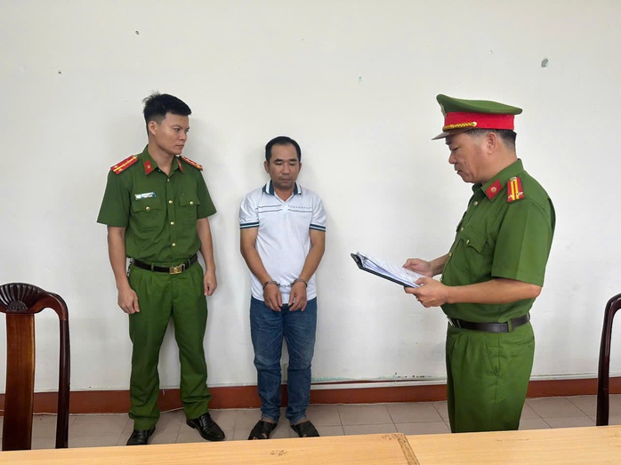 Vụ đâm bạn nhậu ở Đà Nẵng: Điều tra hành vi giết người - Ảnh 1.