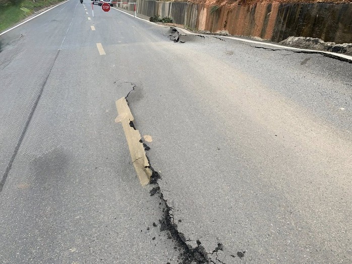 - Ảnh 2. - Ảnh 2.