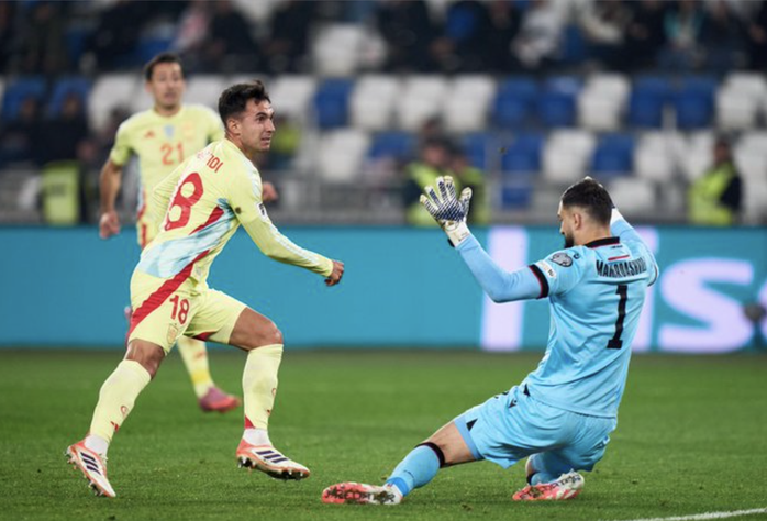 Tây Ban Nha lập kỷ lục bất bại, chạm tay vé World Cup 2026 - Ảnh 3.