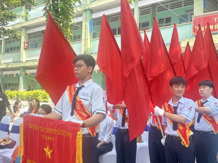 25 năm hành trình chuyển mình rực rỡ từ trường học "3 không" - Ảnh 6.