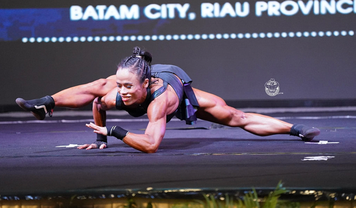 KIM DUNG, nhà vô địch "thép" - Ảnh 2. KIM DUNG, nhà vô địch "thép" - Ảnh 2.