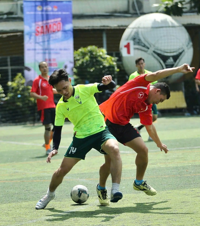 Sôi nổi giải bóng đá SAMCO LEAGUE 2025 - Ảnh 3.