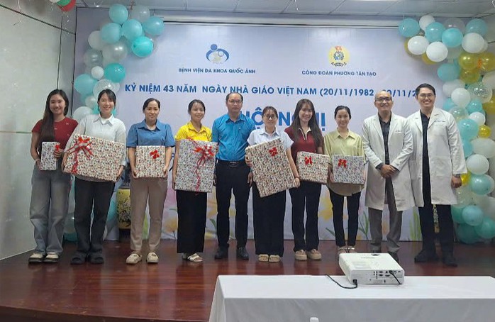 Chăm sóc sức khỏe cho giáo viên khó khăn - Ảnh 3.