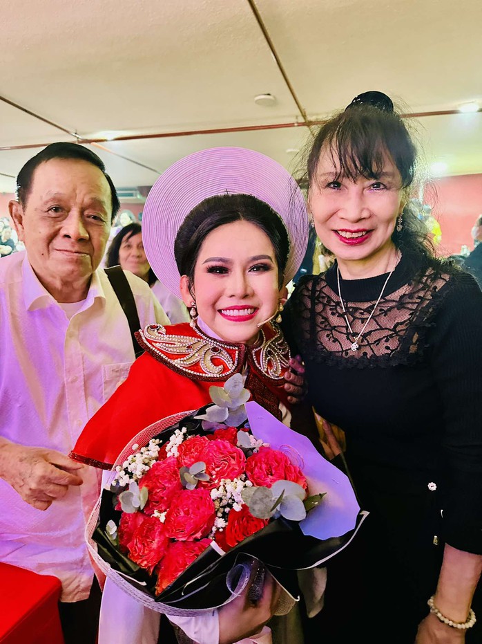 "Hồn thơ ngọc" chạm trái tim khán giả bằng hình thức thử nghiệm độc đáo - Ảnh 6.