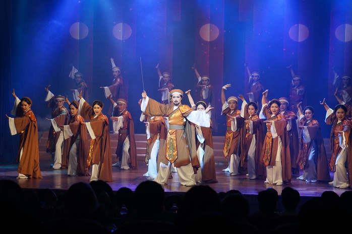 "Hồn thơ ngọc" chạm trái tim khán giả bằng hình thức thử nghiệm độc đáo - Ảnh 3.