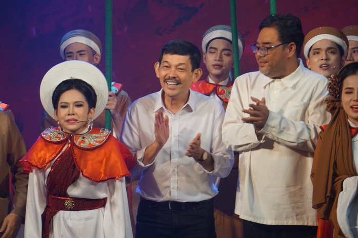 "Hồn thơ ngọc" chạm trái tim khán giả bằng hình thức thử nghiệm độc đáo - Ảnh 5.