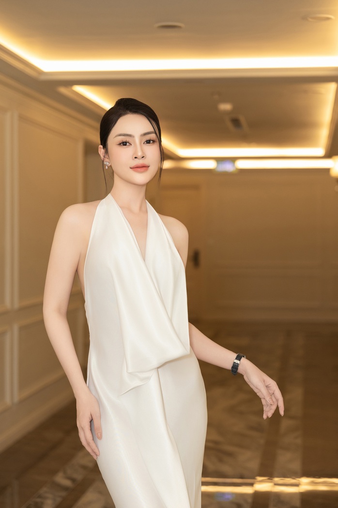 Hoa hậu Lý Kim Thảo làm Đại sứ ở quê nhà - Ảnh 1.