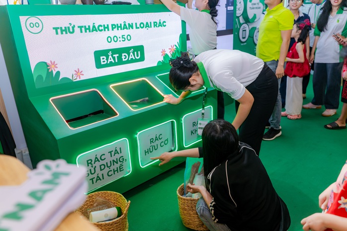 Dấu ấn Gala Ngày hội Việt Nam Xanh 2025: Khi "sống xanh" không chỉ là trào lưu - Ảnh 9.