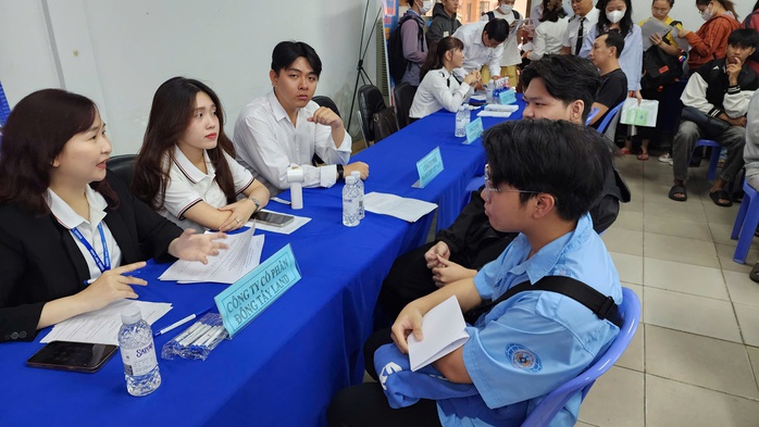 Một khoản trợ cấp tăng mạnh từ 1-1-2026: Ai được hưởng? - Ảnh 1.