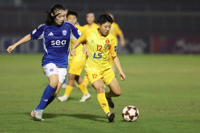 CLB nữ TP HCM chắc suất vào tứ kết Cúp C1 nữ châu Á - Ảnh 1.