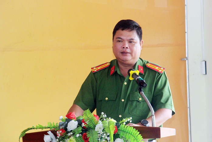 Công an TP Cần Thơ mở lớp xóa mù chữ cho học viên cai nghiện - Ảnh 1. Công an TP Cần Thơ mở lớp xóa mù chữ cho học viên cai nghiện - Ảnh 1.