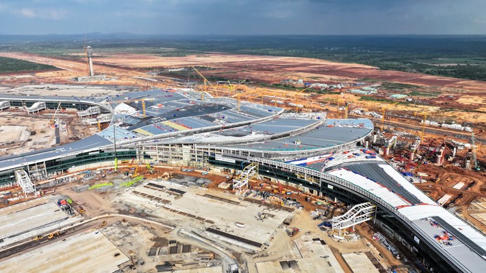 Hơn 14.000 người khẩn trương thi công để hoàn thành sân bay Long Thành trước 19-12 - Ảnh 1.