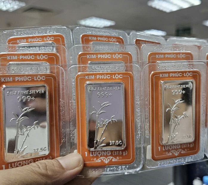 Giá bạc hôm nay 17 - 11: Dự báo biến động giá bạc mới nhất - Ảnh 2. Giá bạc hôm nay 17 - 11: Dự báo biến động giá bạc mới nhất - Ảnh 2.