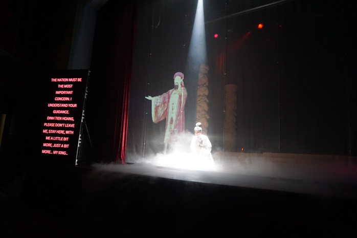 Hóa thân bản lĩnh vào nhân vật Dương Vân Nga – Tuyết Thu thăng hoa đầy cảm xúc - Ảnh 2.