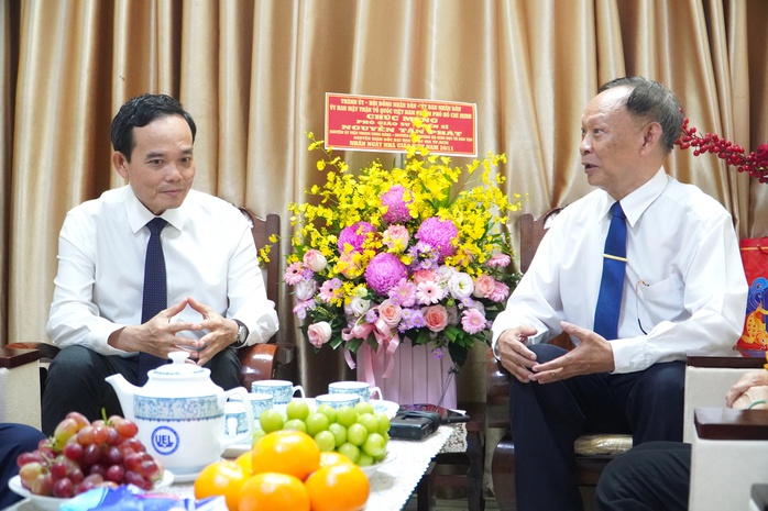 - Ảnh 2. - Ảnh 2.