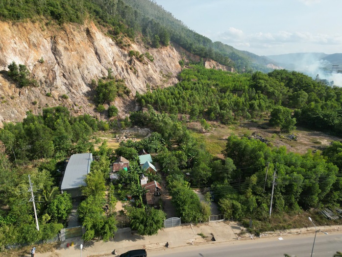 - Ảnh 2. - Ảnh 2.