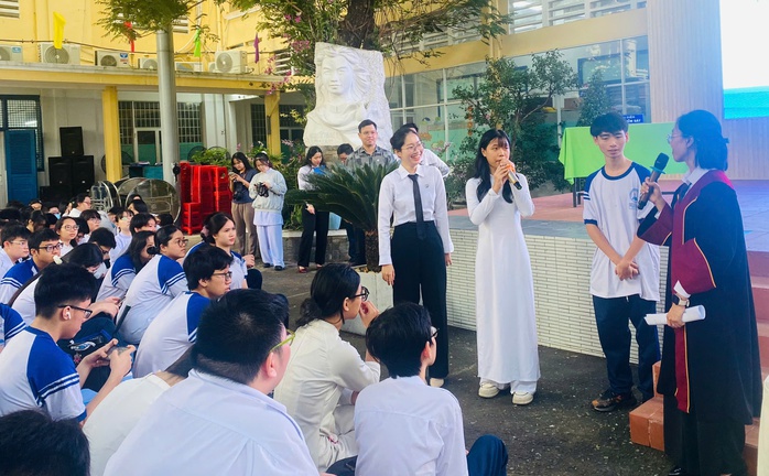 - Ảnh 3. - Ảnh 3.