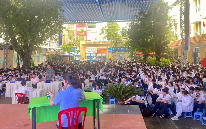 - Ảnh 1. - Ảnh 1.