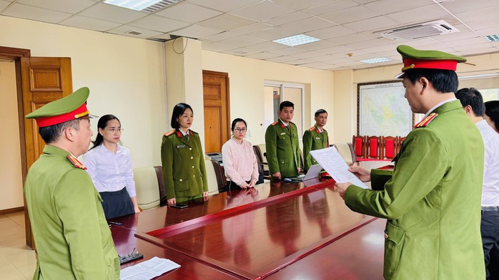 Khởi tố giám đốc doanh nghiệp vi phạm quy định xây dựng tại Lào Cai - Ảnh 3. Khởi tố giám đốc doanh nghiệp vi phạm quy định xây dựng tại Lào Cai - Ảnh 3.