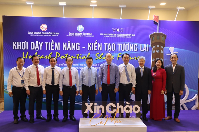 Cà Mau thủ phủ tôm , cua thu hút đầu tư và phát triển kinh tế bền vững - Ảnh 4. Cà Mau thủ phủ tôm , cua thu hút đầu tư và phát triển kinh tế bền vững - Ảnh 4.