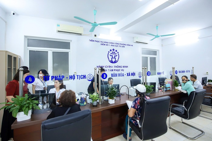 Những giấy tờ không cần thiết khi làm thủ tục hành chính theo Nghị quyết 6 6 . 7 / 2025 / NQ - CP - Ảnh 1. Những giấy tờ nào người dân không cần mang theo khi làm thủ tục hành chính? - Ảnh 1.