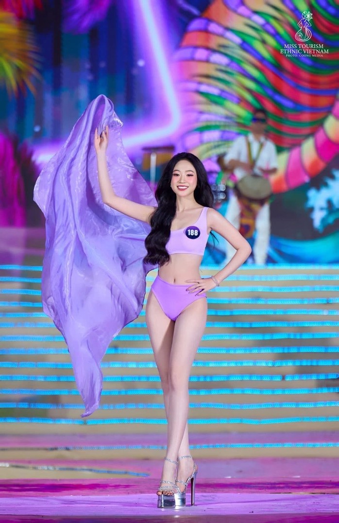 Tiếc cho "nàng thơ xứ Thanh" - Ảnh 4.