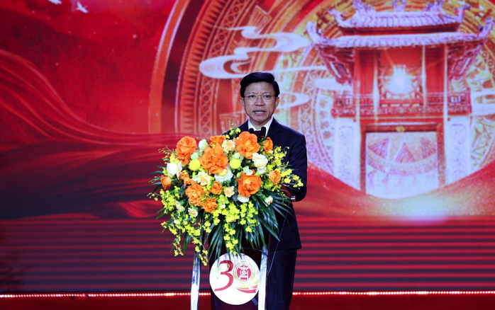 Trường ĐH Khoa học Xã hội và Nhân văn nhận Huân chương Lao động hạng nhất - Ảnh 4.