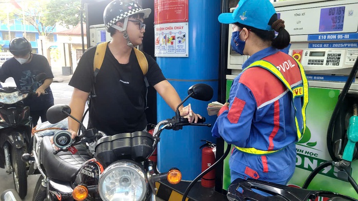 Hiệp hội ô tô và xe máy đánh giá khả năng tương thích với xăng E10 năm 2026 - Ảnh 1. Hiệp hội ô tô và xe máy đánh giá khả năng tương thích với xăng E10 năm 2026 - Ảnh 1.