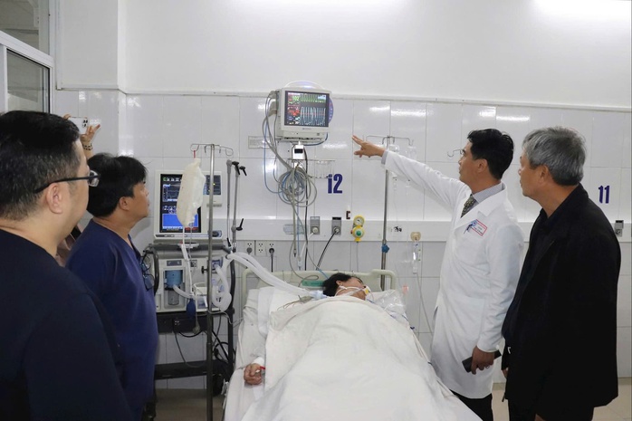 Tình hình sức khỏe của 4 nạn nhân vụ ngạt khí ở Đà Nẵng được cập nhật - Ảnh 1. Tình hình sức khỏe của 4 nạn nhân vụ ngạt khí ở Đà Nẵng được cập nhật - Ảnh 1.