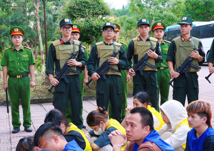 tổ chức lừa đảo tại Campuchia do “bà trùm” người Việt cầm đầu - Ảnh 6. tổ chức lừa đảo tại Campuchia do “bà trùm” người Việt cầm đầu - Ảnh 6.