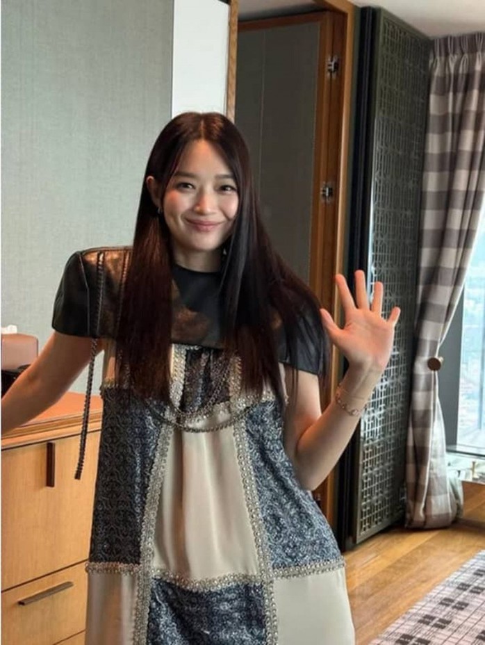 Mỹ nhân Shin Min-ah và Kim Woo-bin phủ nhận "cưới chạy bầu" - Ảnh 3.