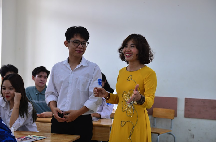 Tri ân người thầy trong kỷ nguyên mới của giáo dục Việt Nam - Ảnh 2.