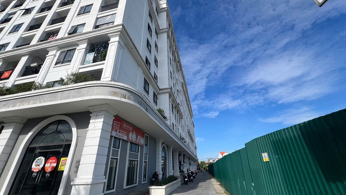 Sở Xây dựng TP Huế lên tiếng vụ chung cư nhà ở xã hội xây "lố" độ lùi - Ảnh 2.