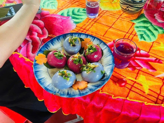 Salt-making - a unique highlight that defines Thieng Lieng’s tourism identity - Ảnh 7.