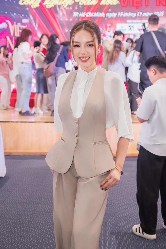 Diễn viên Băng Di "cực mê" Trấn Thành - Ảnh 2.