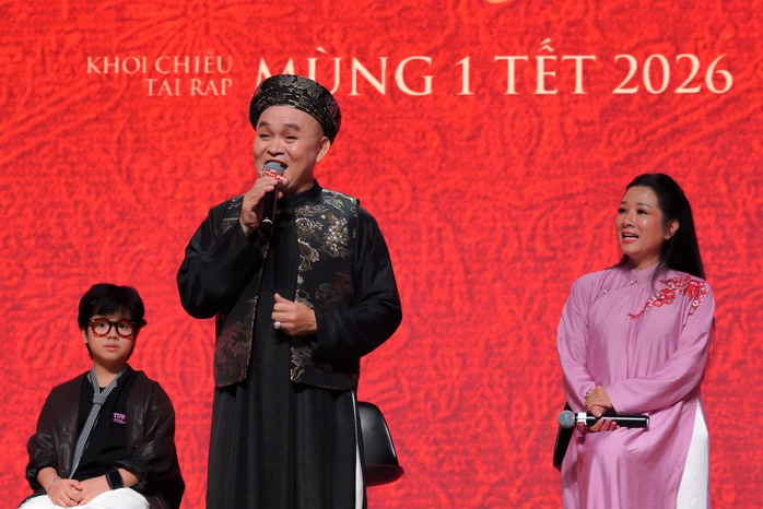 NSƯT Xuân Hinh "diễn như không" trong lần đầu kết hợp Thu Trang - Ảnh 4.