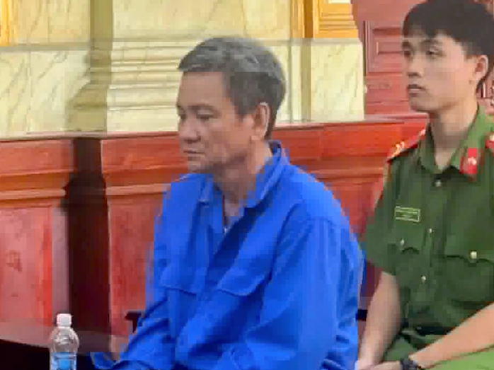 Ông bán tạp hóa ở TP HCM lãnh 12 năm tù vì hành vi Giết người nghiêm trọng - Ảnh 1.